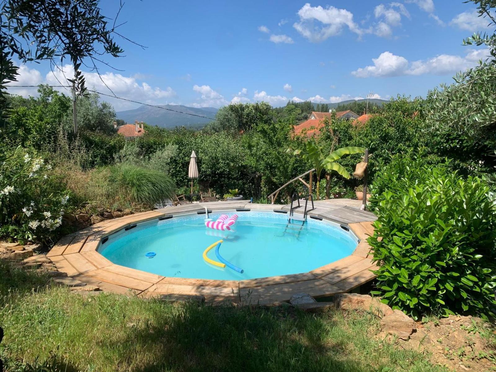 Manor Meeder Villa Castanheira de Pera Bagian luar foto